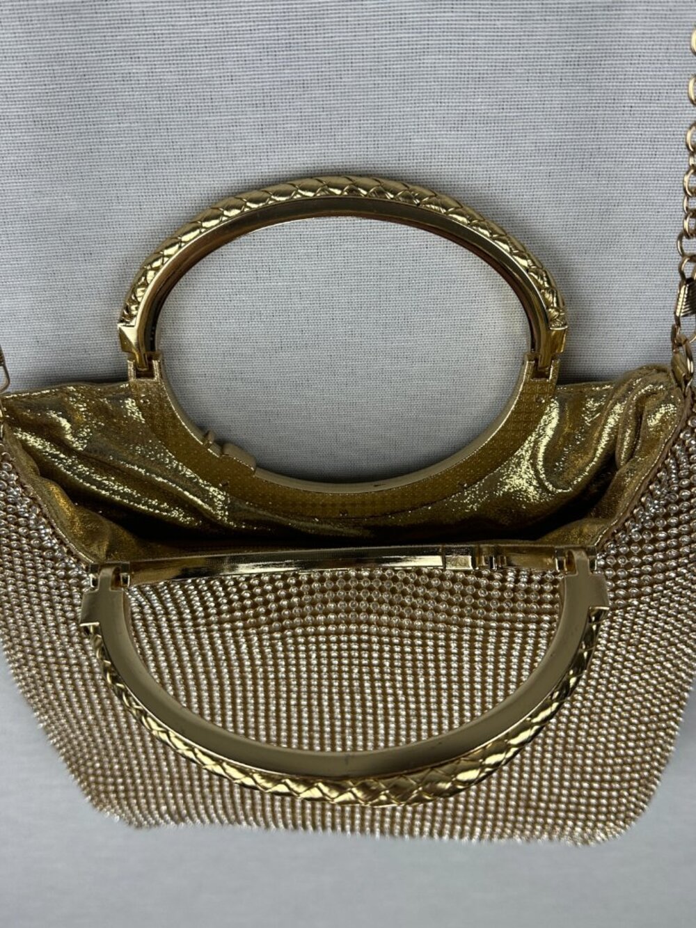 SPARKLY GOLD RHINESTONE EVENING CLUTCH PURSE METALIC O-RING TOP HANDLE - Picture 4 of 12